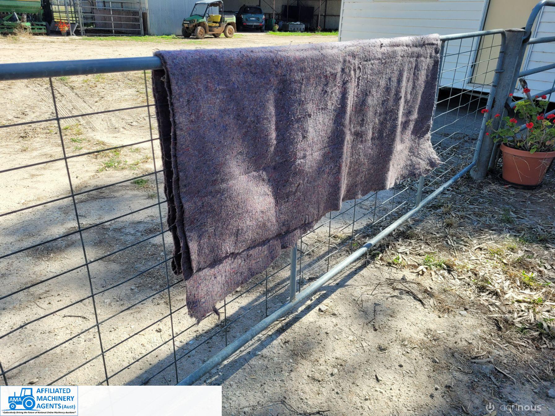 25x Furniture Blankets - photo 5