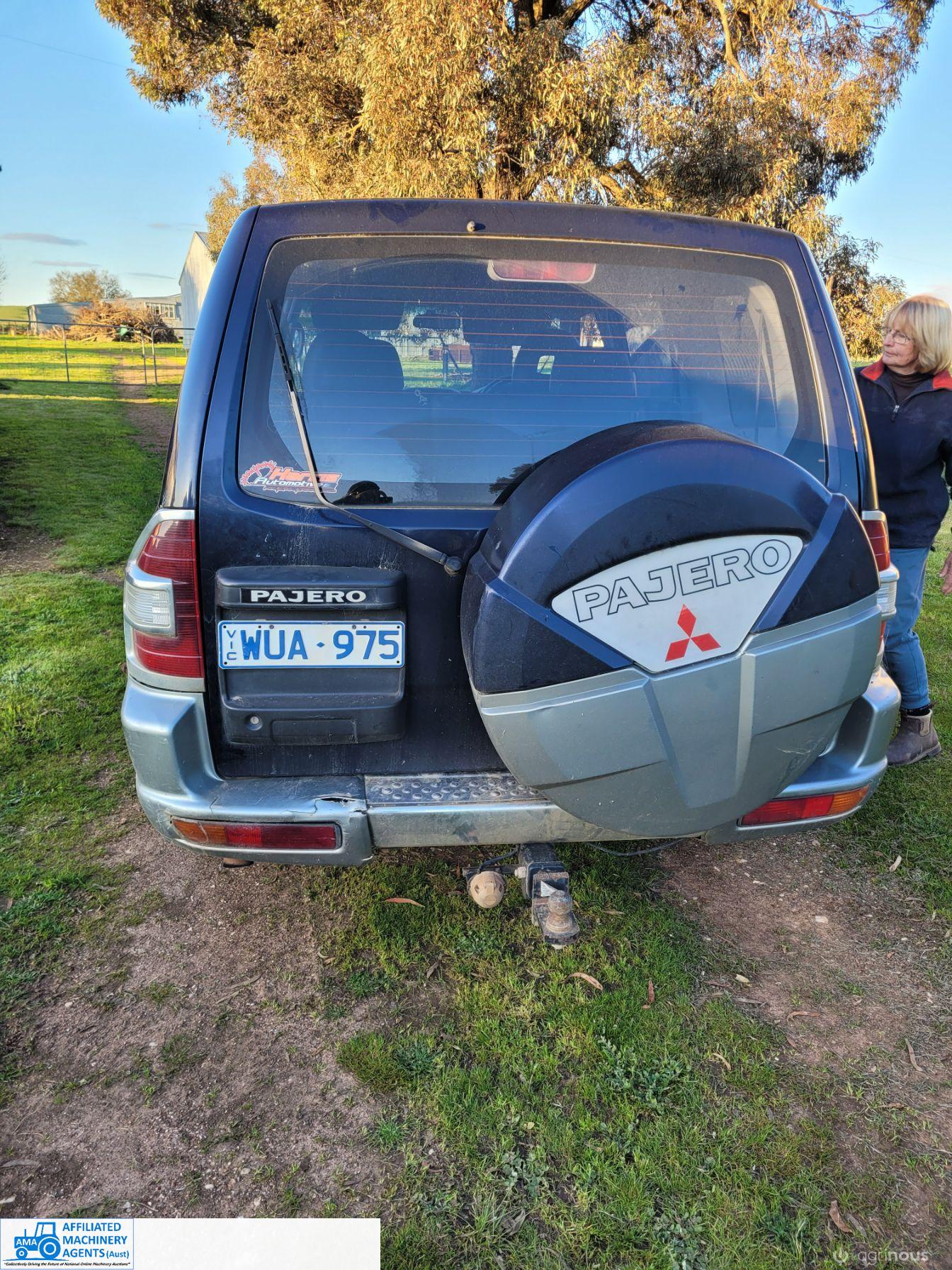 2002 Pajero Exceed V6 Wagon - photo 5