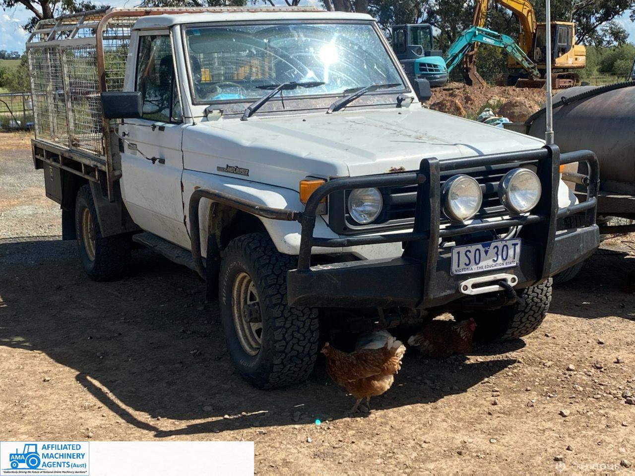 Toyota HZJ75 Landcruiser - photo 2