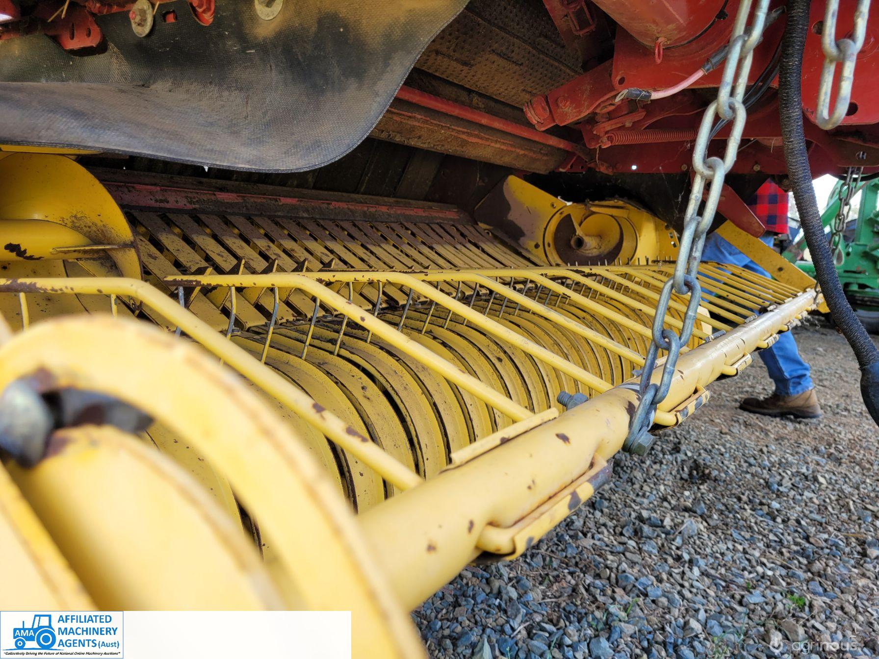 New Holland BR 780 Round Baler - photo 7