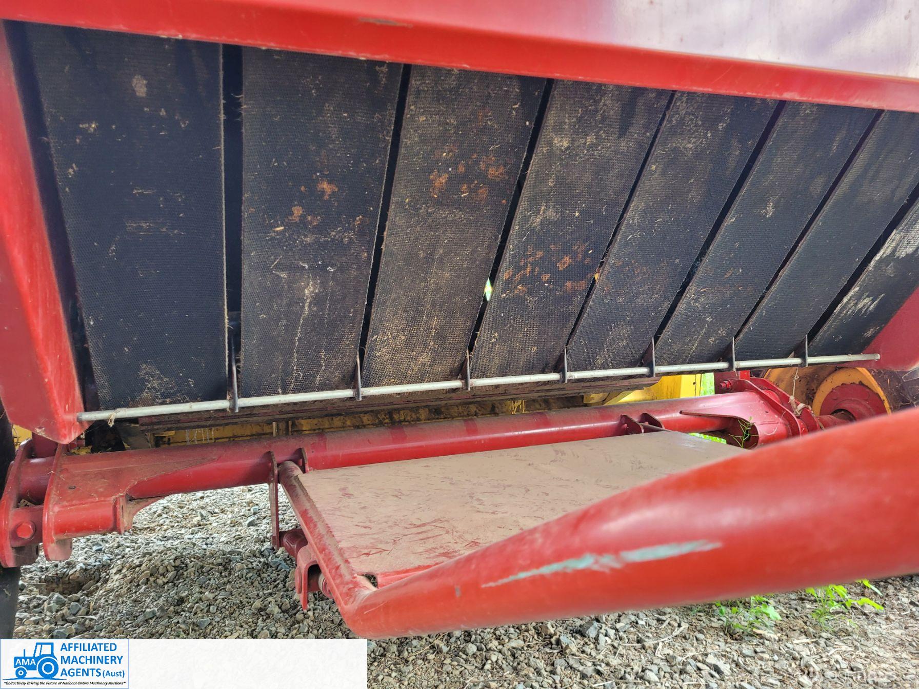 New Holland BR 780 Round Baler - photo 5