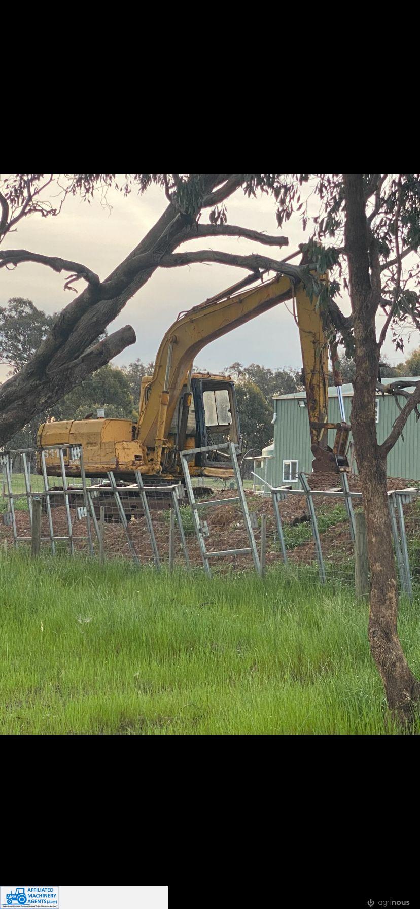 Cat 311 Excavator - photo 4