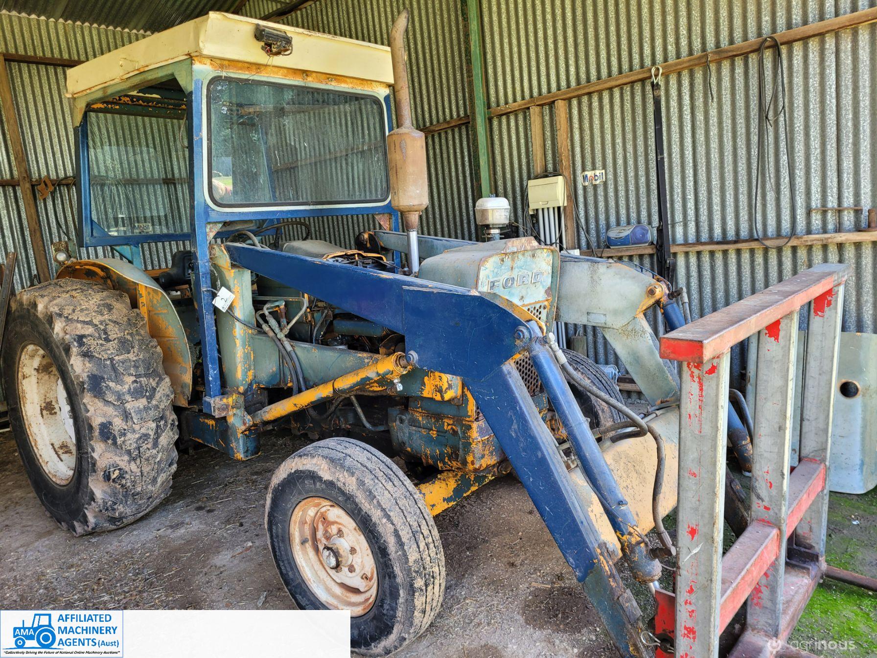 Ford 4000 Industrial Loader