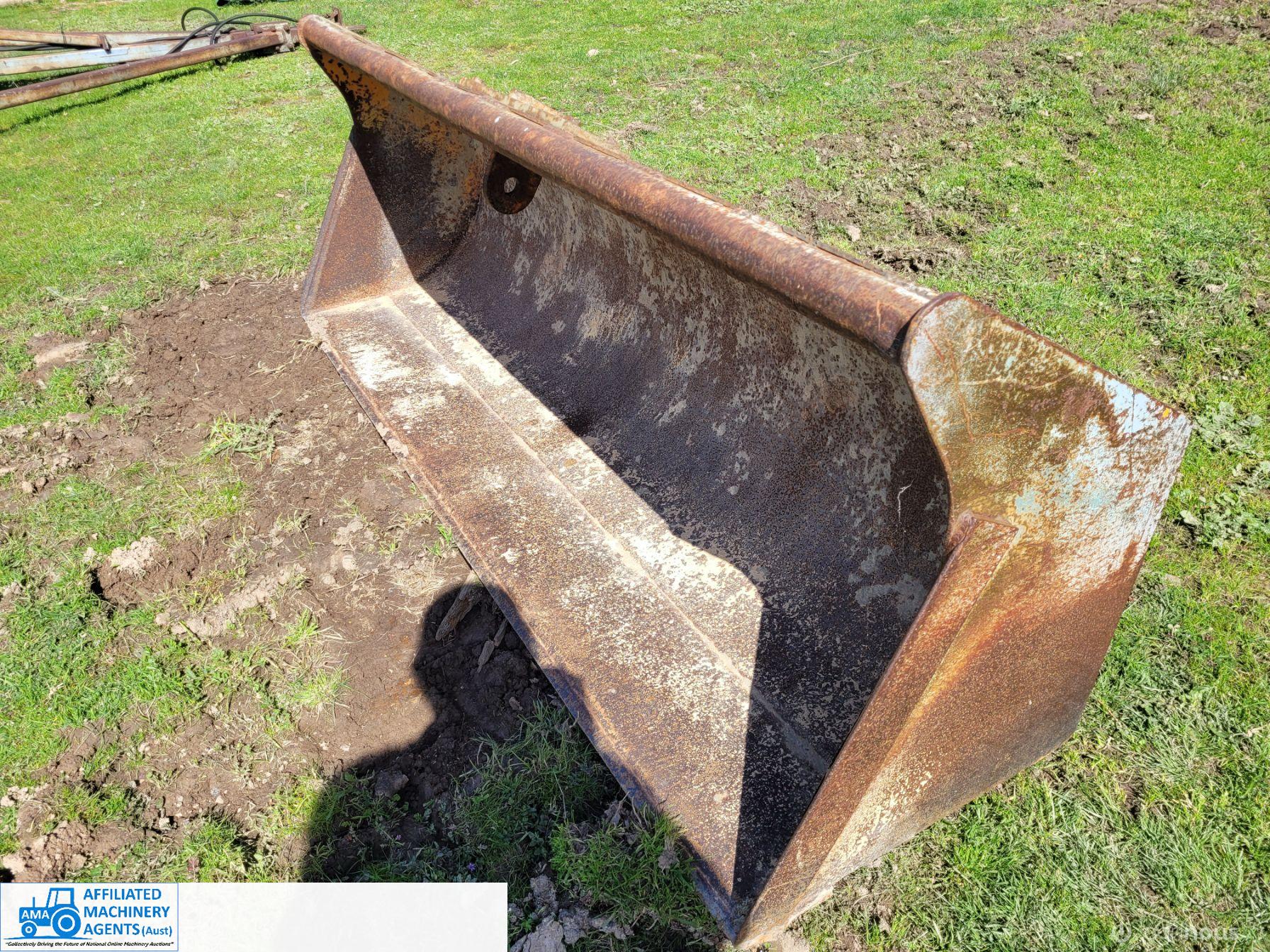 Ford 4000 Industrial Loader - photo 14