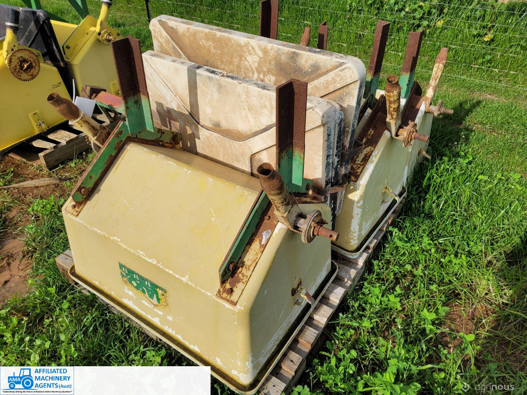 Mason Maxi-Strike Fert Distribution Boxes x 3 - photo 2