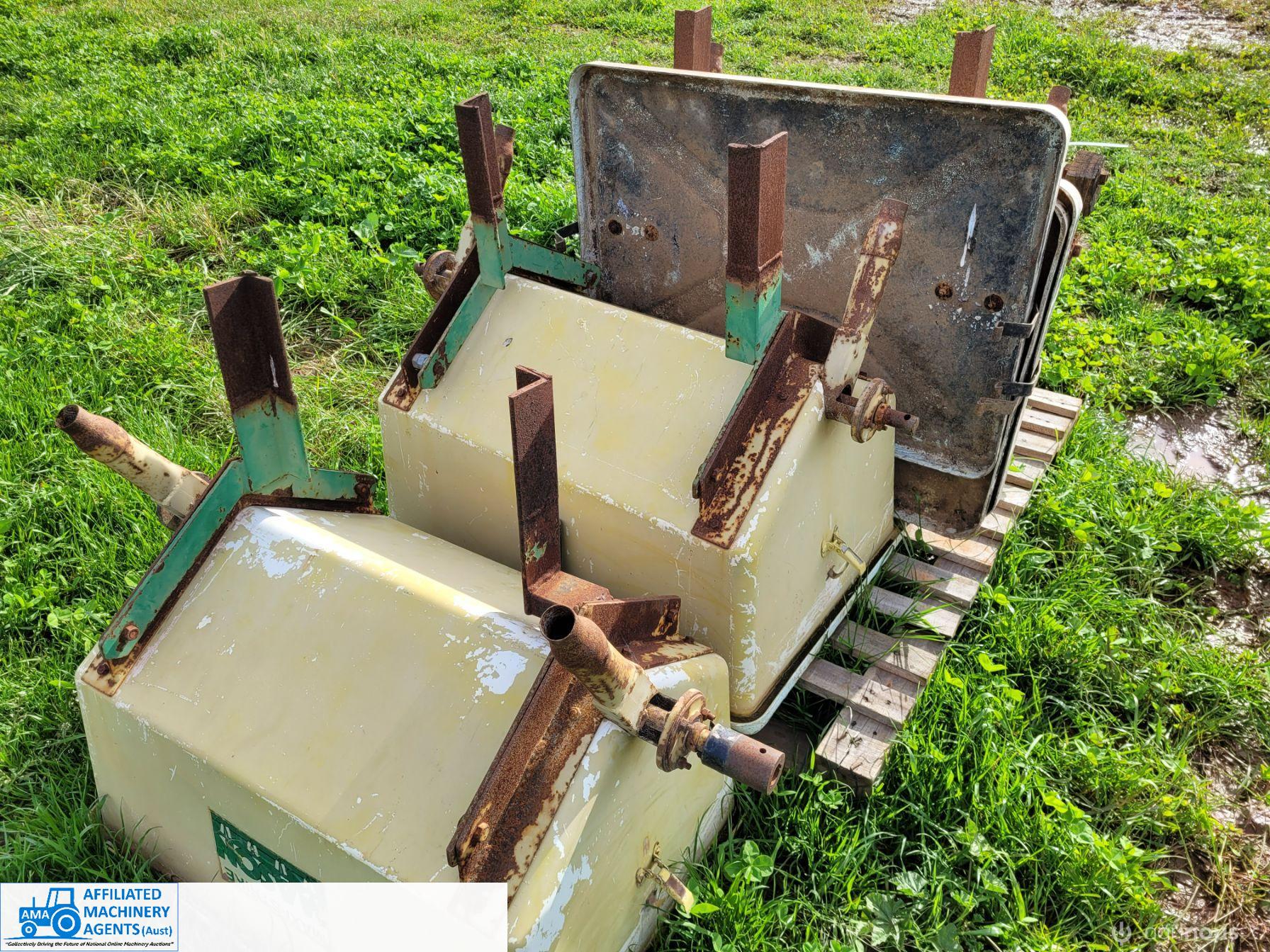 Mason Maxi-Strike Fert Distribution Boxes x 3 - photo 4