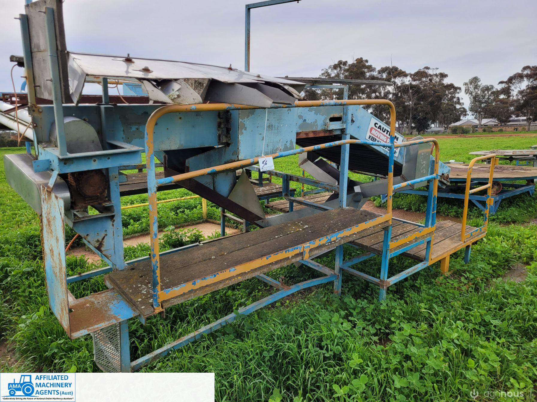 Tomato Sorting Table