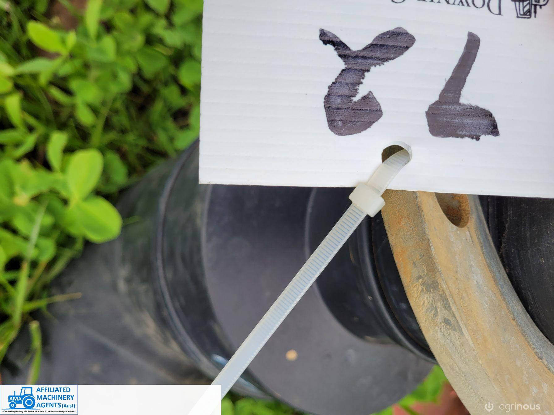Assorted Black Poly Irrigation Fittings - photo 4