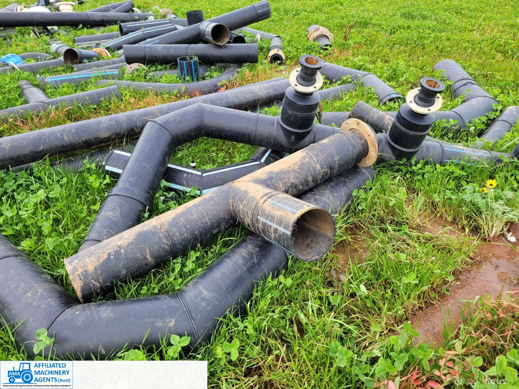 Assorted Black Poly Irrigation Fittings - photo 3