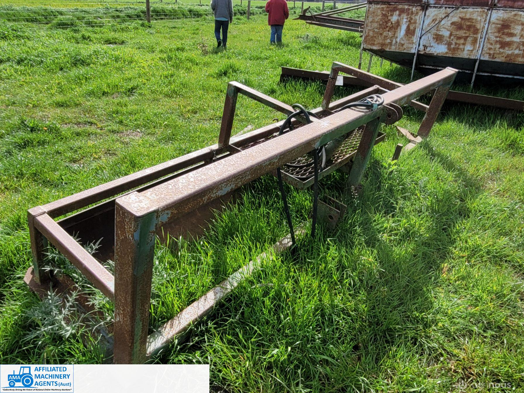 Hydraulic Operated 3pl Tumble Board (11ft) - photo 2