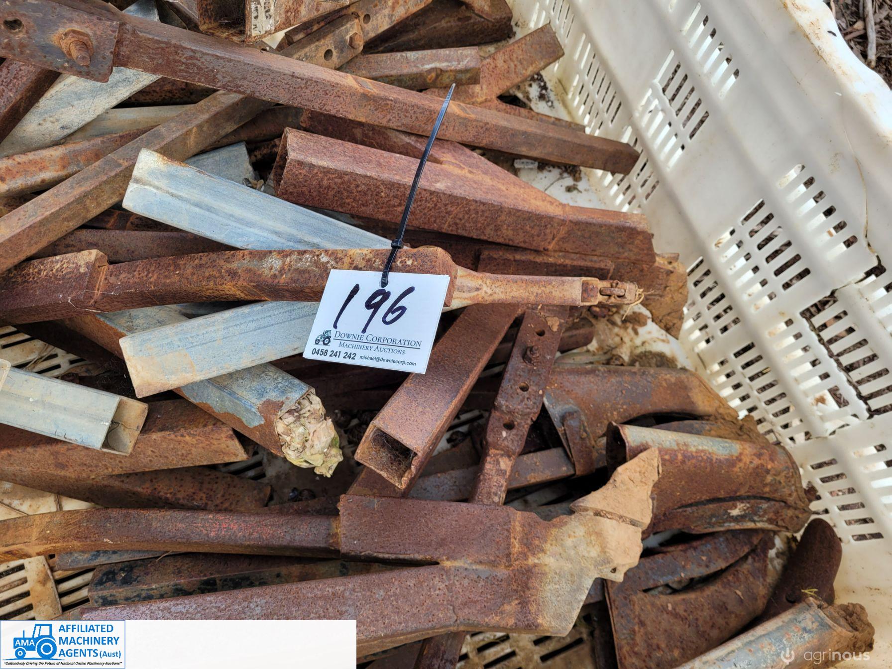 Assortment of Toolbar Fertiliser Tynes - photo 4