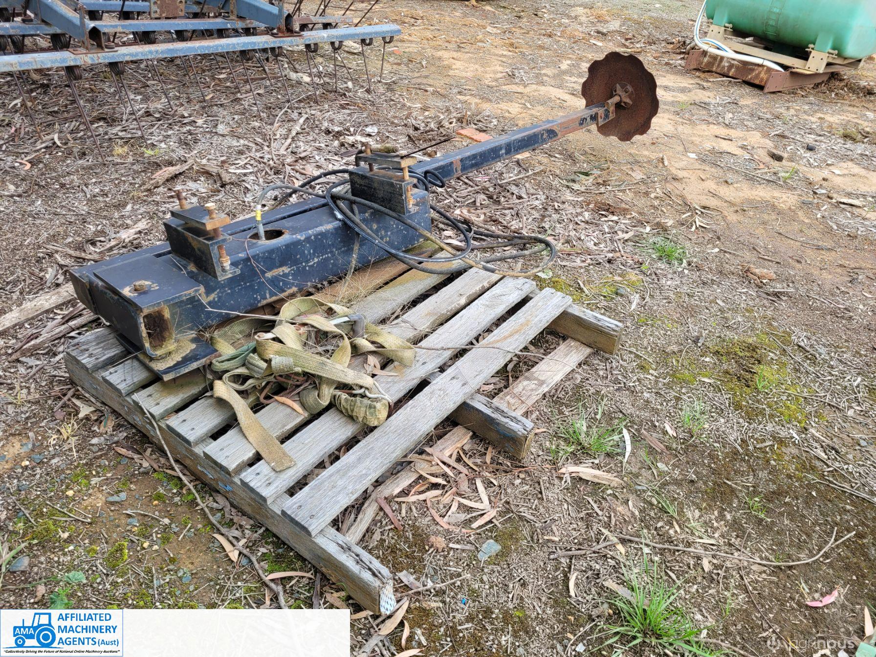 Hydraulic "Mad Rabbit" Width Marker - photo 2