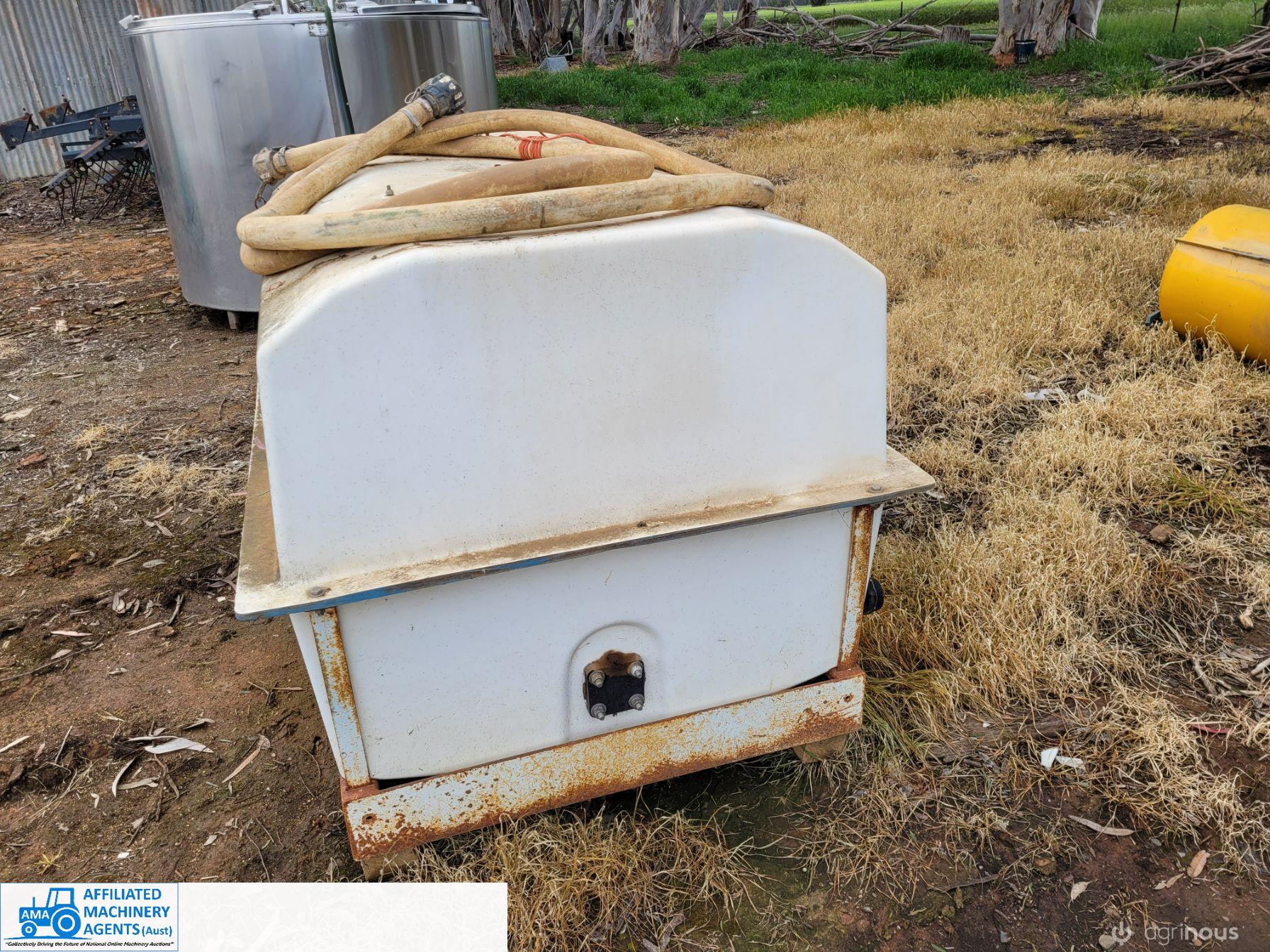 Chemical Mixing Tank 1,000Ltr - photo 3