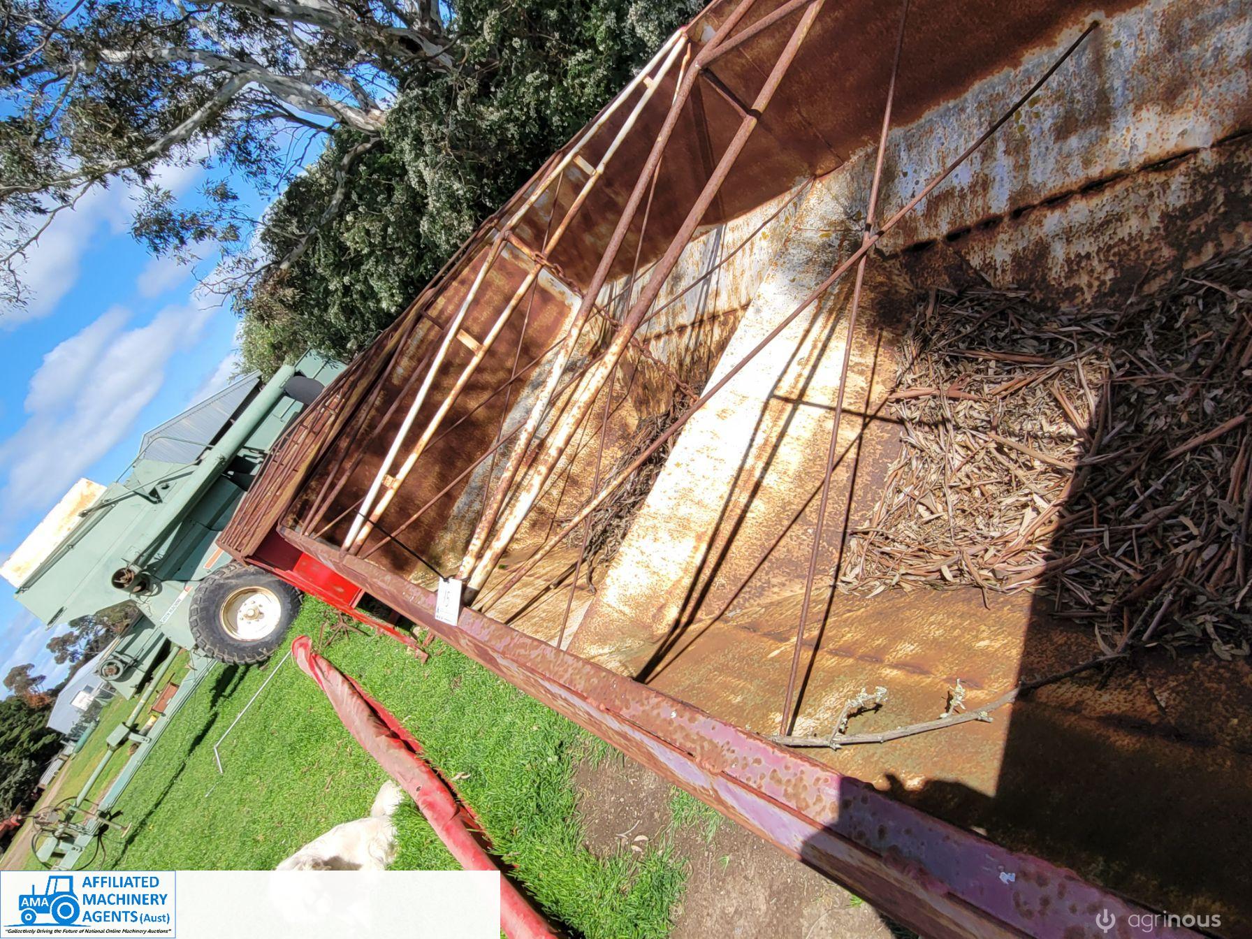 Pair of Grain Bins - photo 5