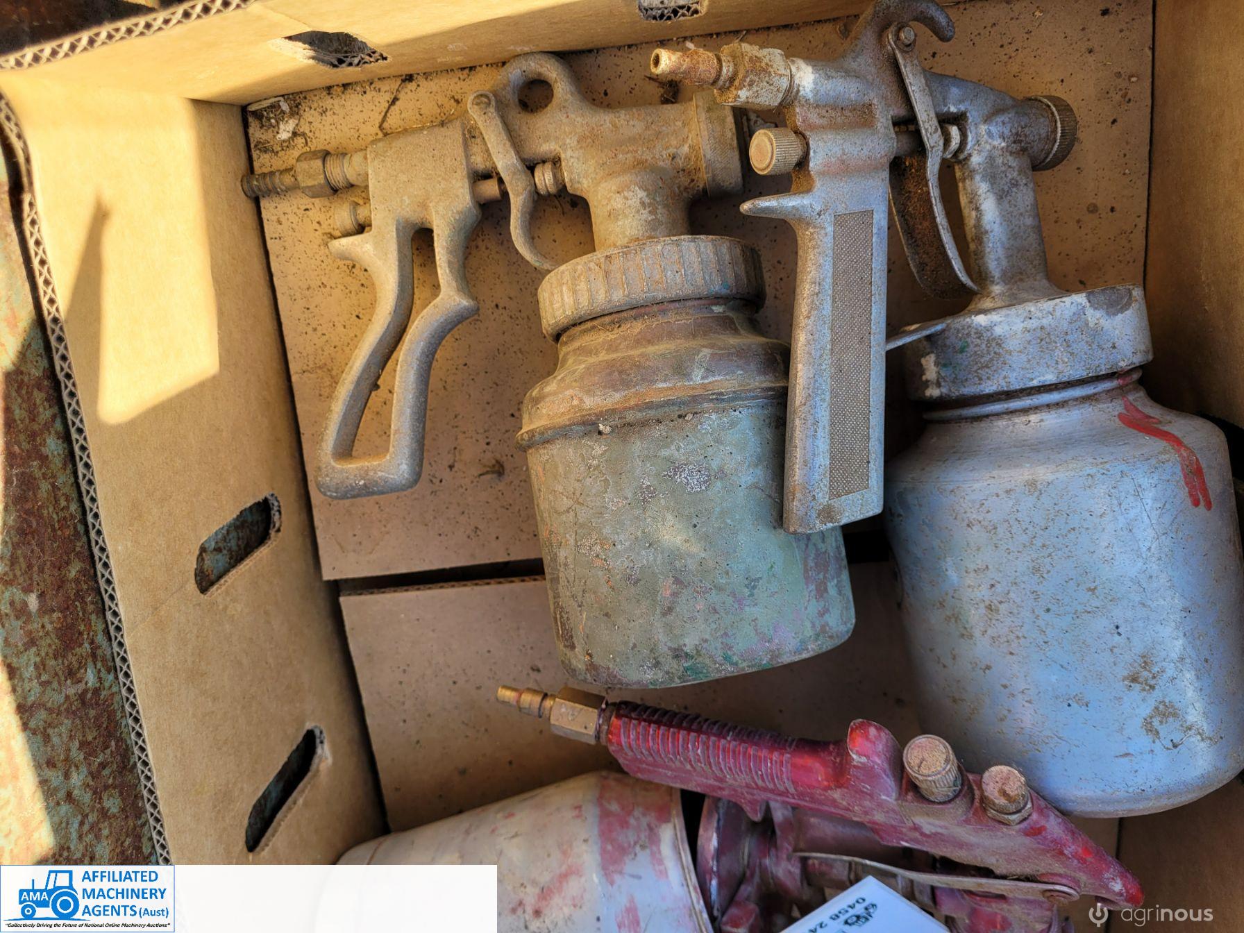 Spray Guns (x3) - photo 2