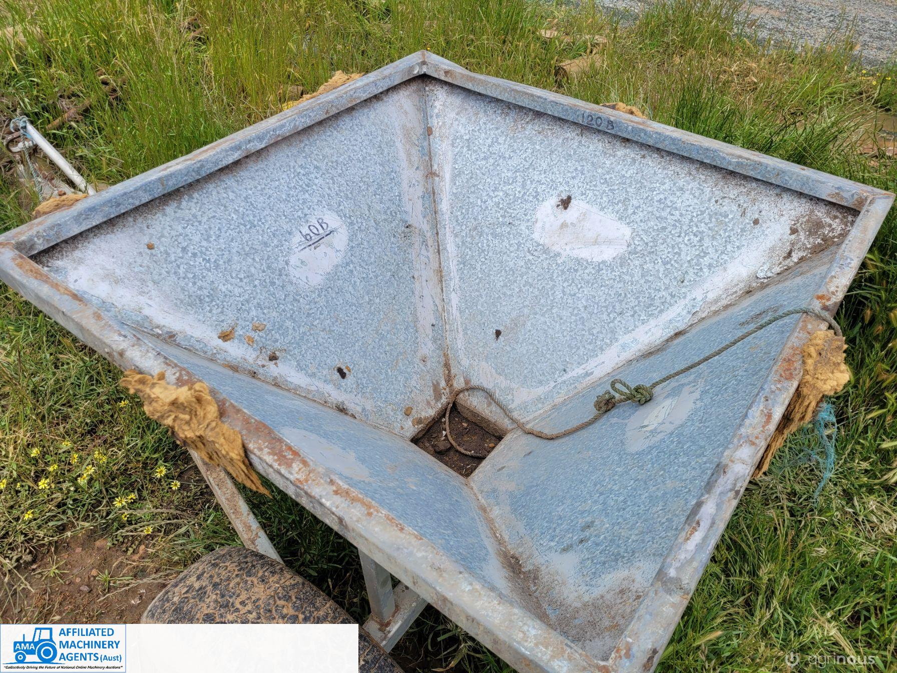 ATV Sheep Trail Feeder (Galvanised) - photo 5