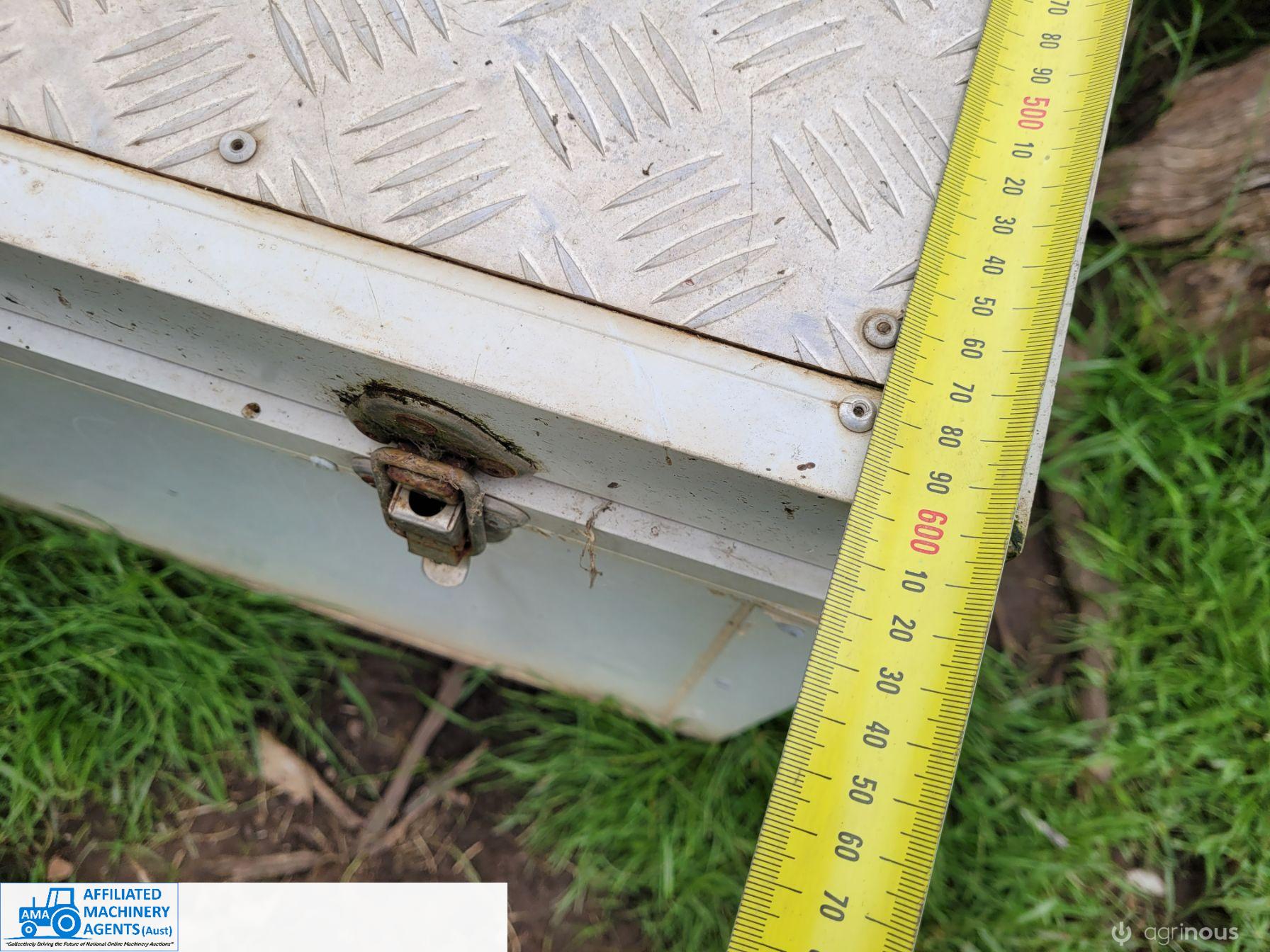 Camping/Fishing Ice Chest - photo 5