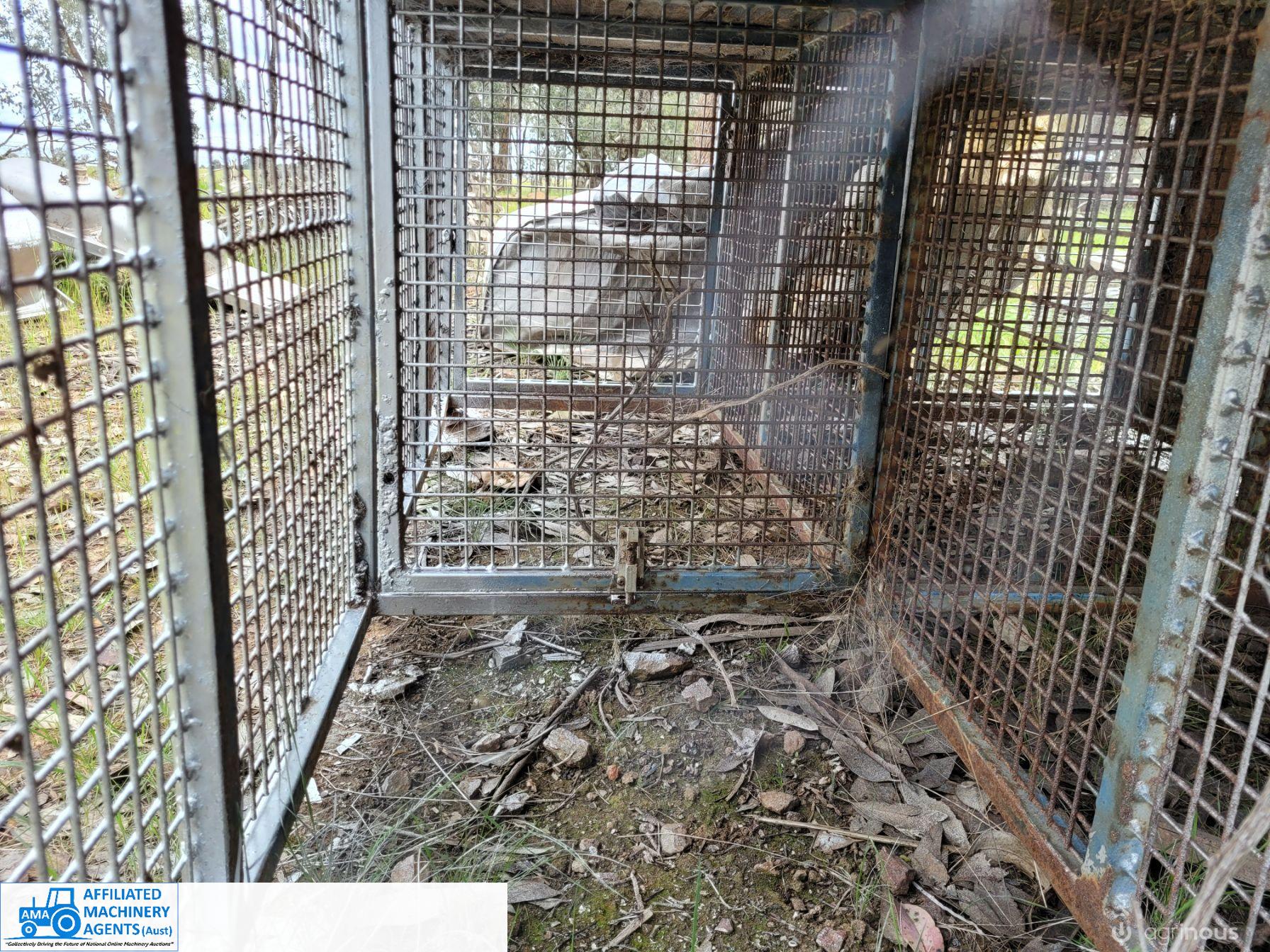 4 Compartment Dog Box/Cage - photo 3