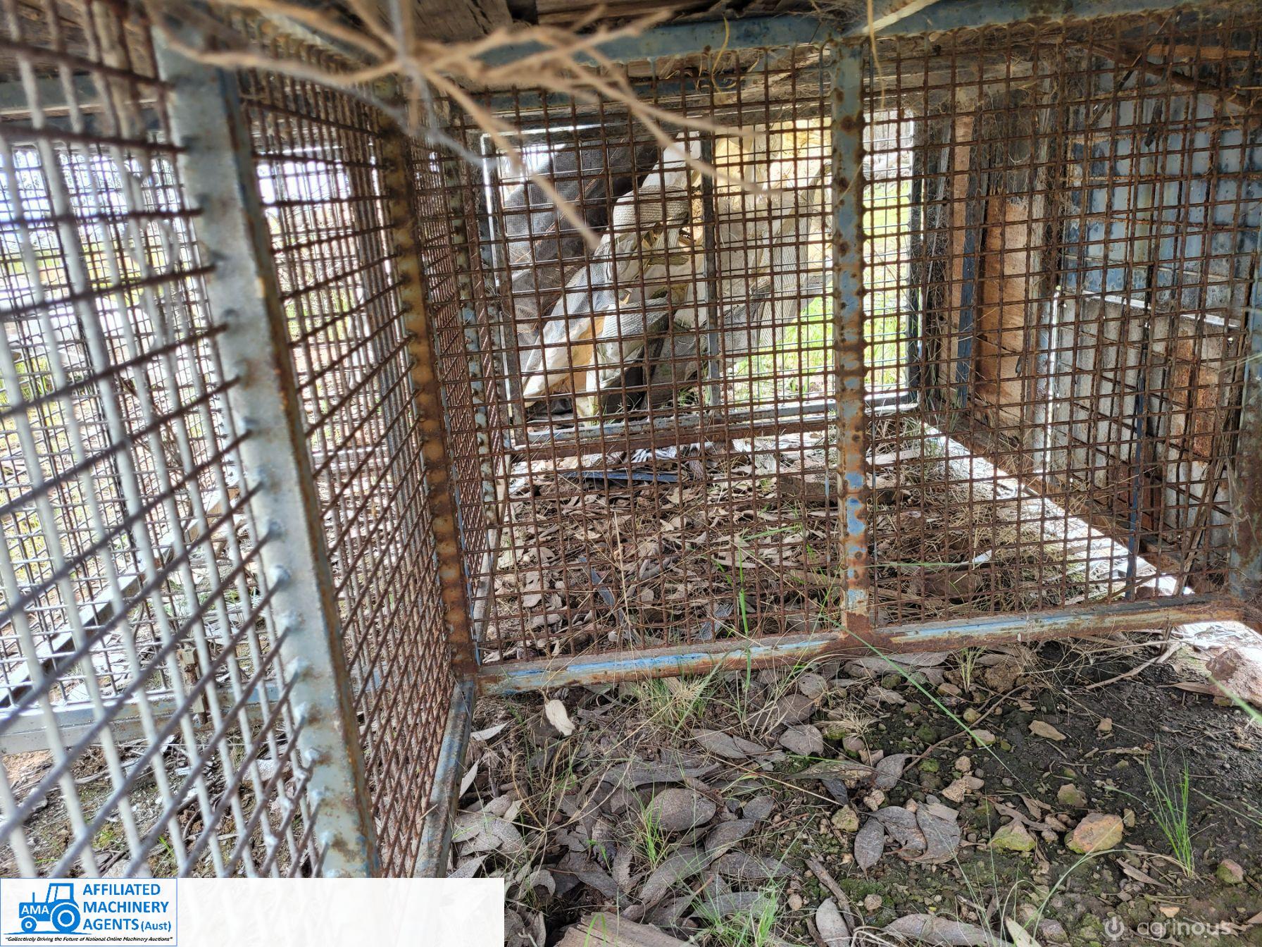 4 Compartment Dog Box/Cage - photo 4