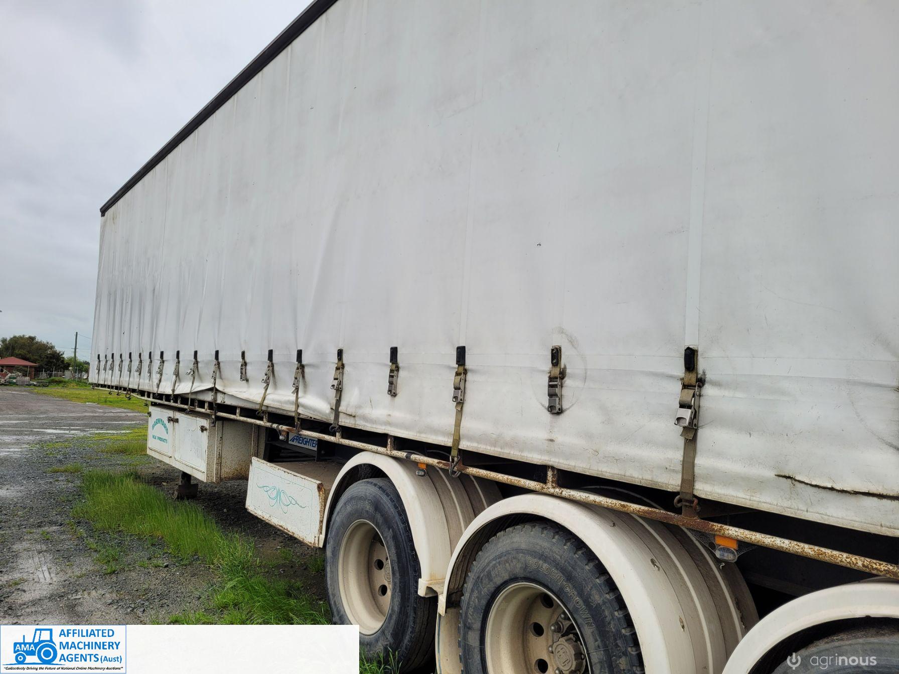 Freighter 45ft Taughtliner Trailer