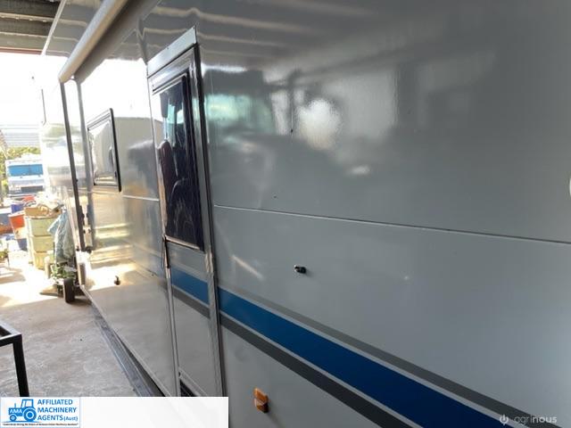 Horse Trailer / Toy Hauler / Camper - photo 5