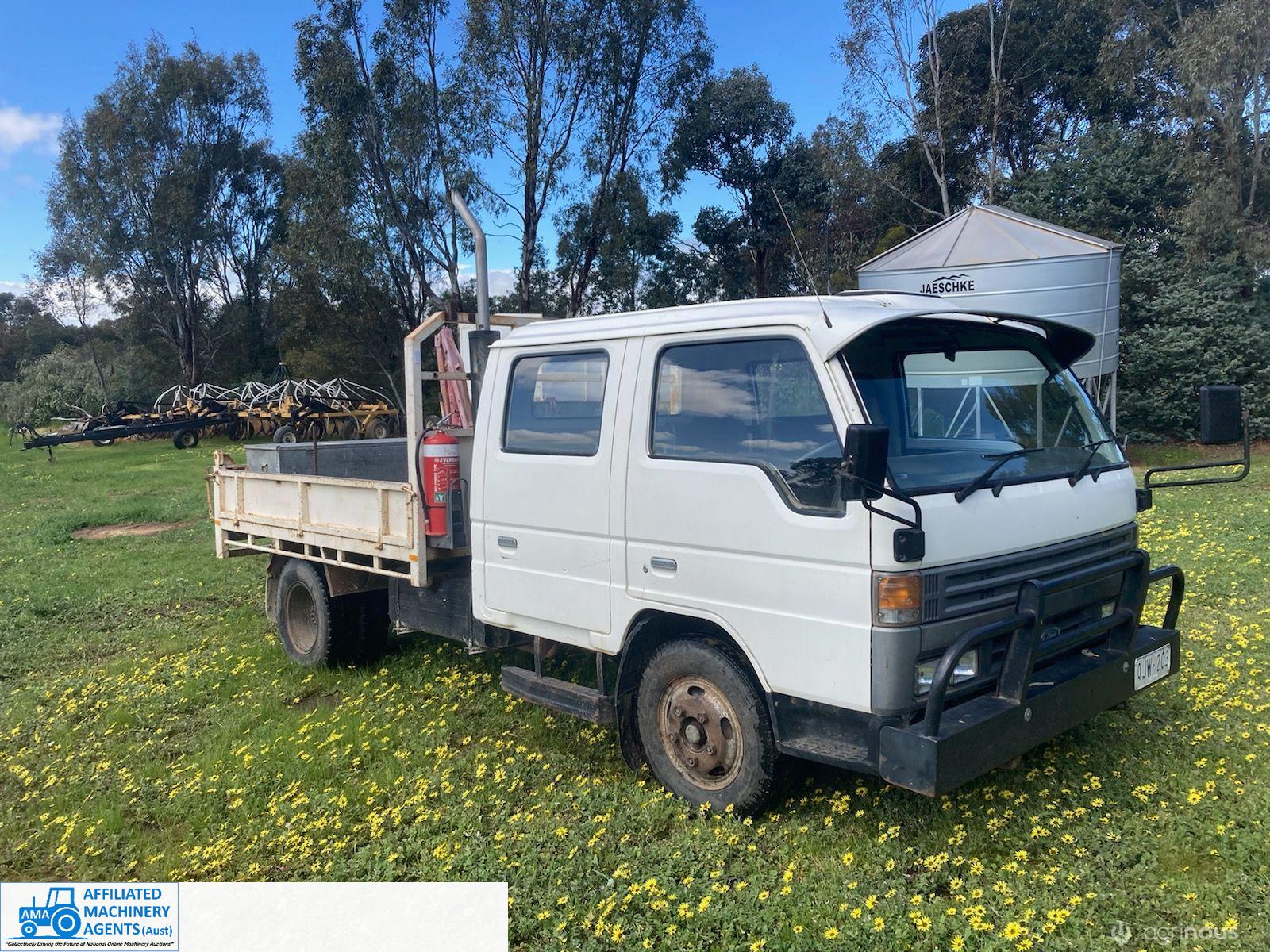 Ford Trader Twin Cab Tip Truck