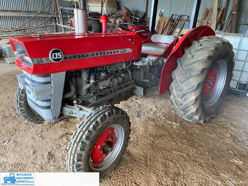 Massey Ferguson 135 Tractor