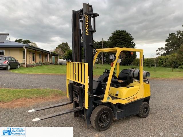 Hyster Fork Lift - photo 3
