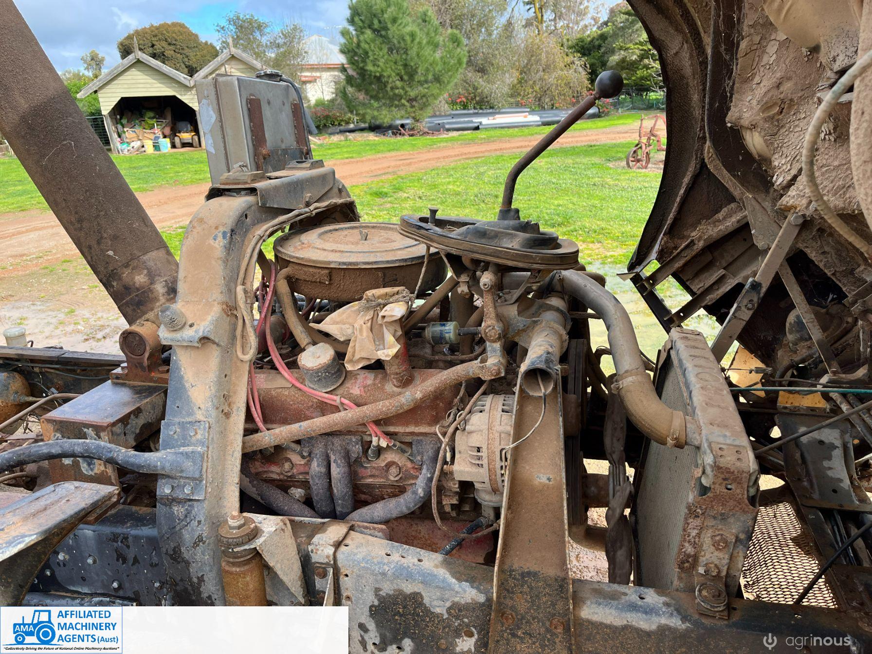 Dodge 650 V8 Farm Tip Truck with Grain Bin