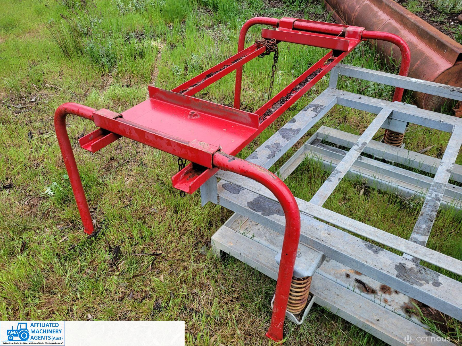 Truck Spare Wheel Carrier - photo 3