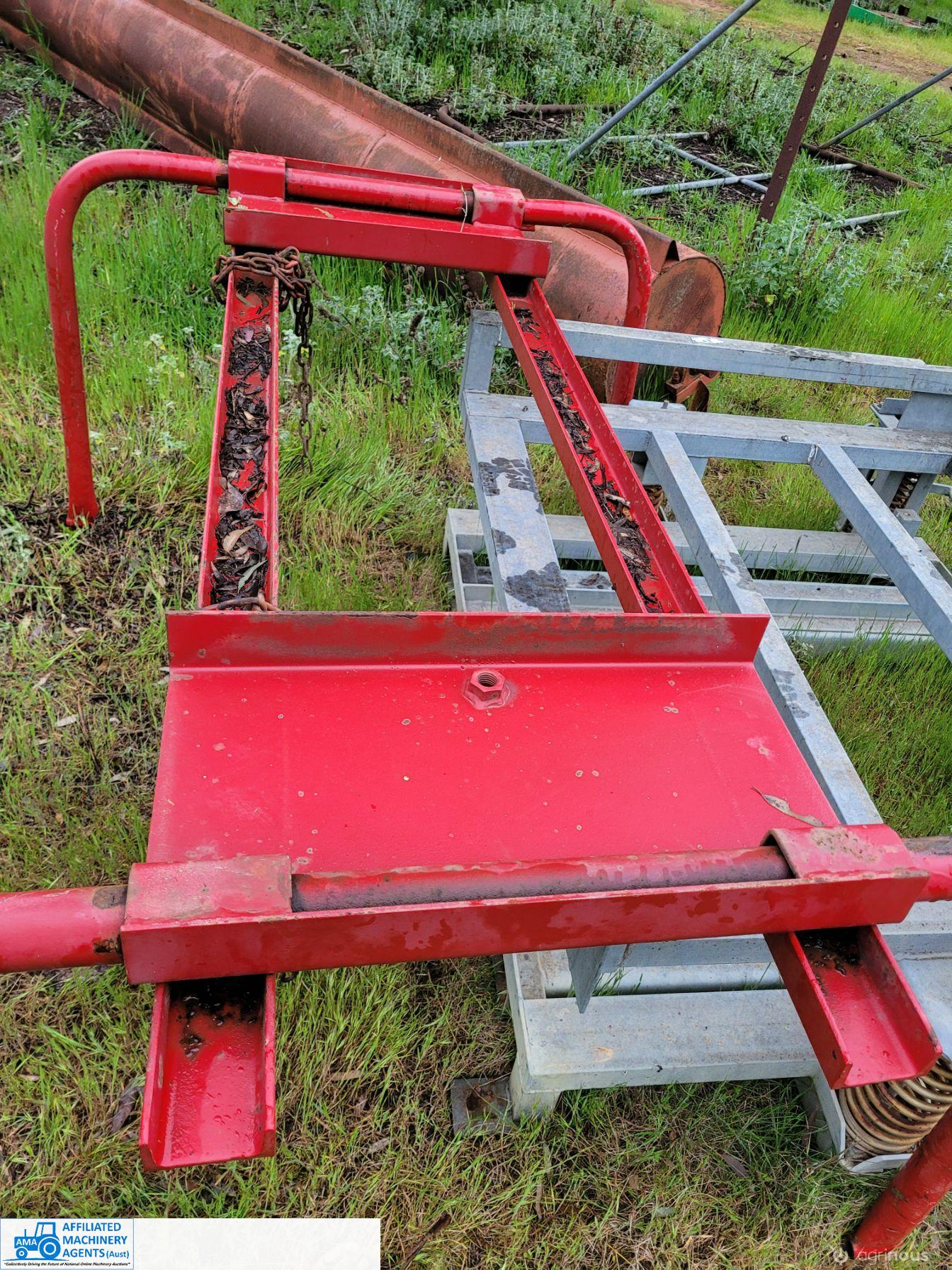 Truck Spare Wheel Carrier - photo 2