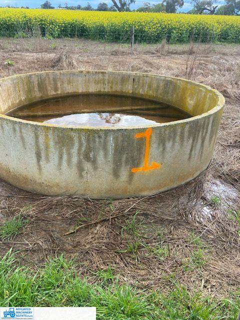 Round Stock Trough (No. 1)