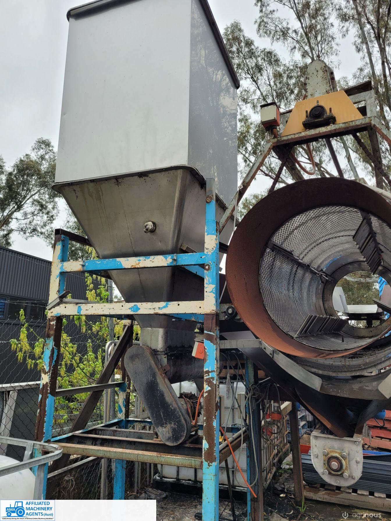 S/Steel bulk hopper with discharge auger - photo 2