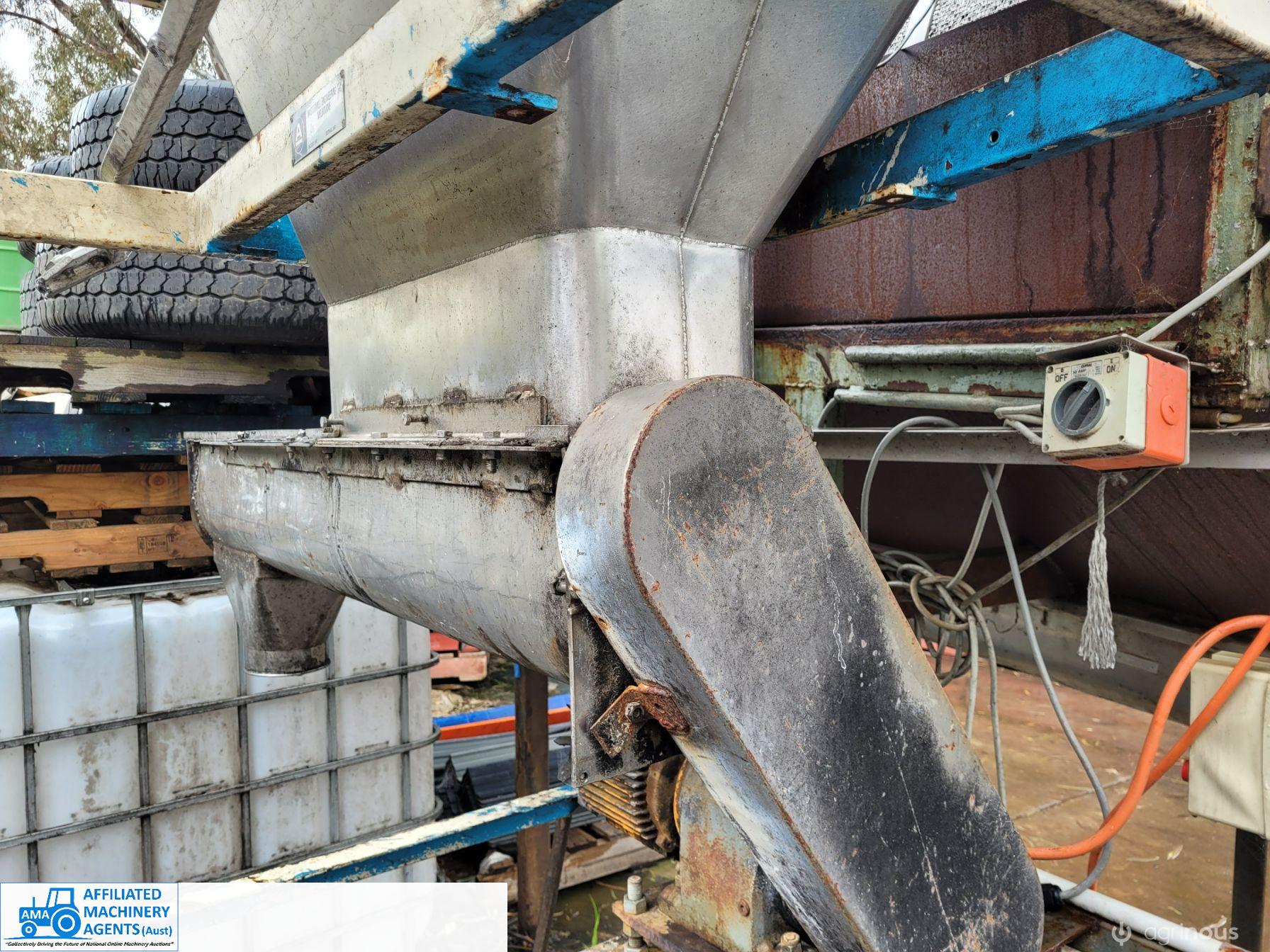 S/Steel bulk hopper with discharge auger - photo 6