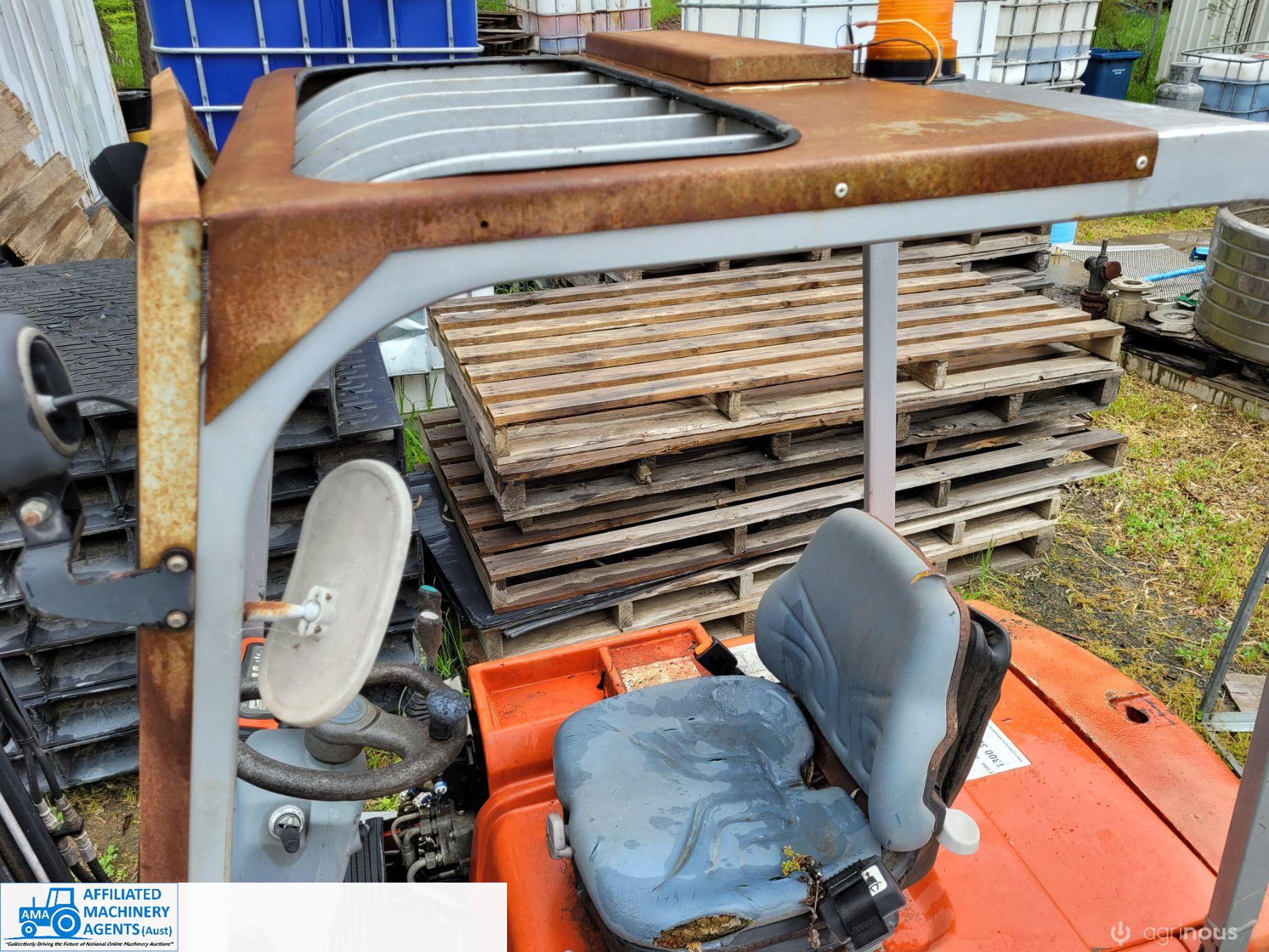 Electric Forklift - photo 11