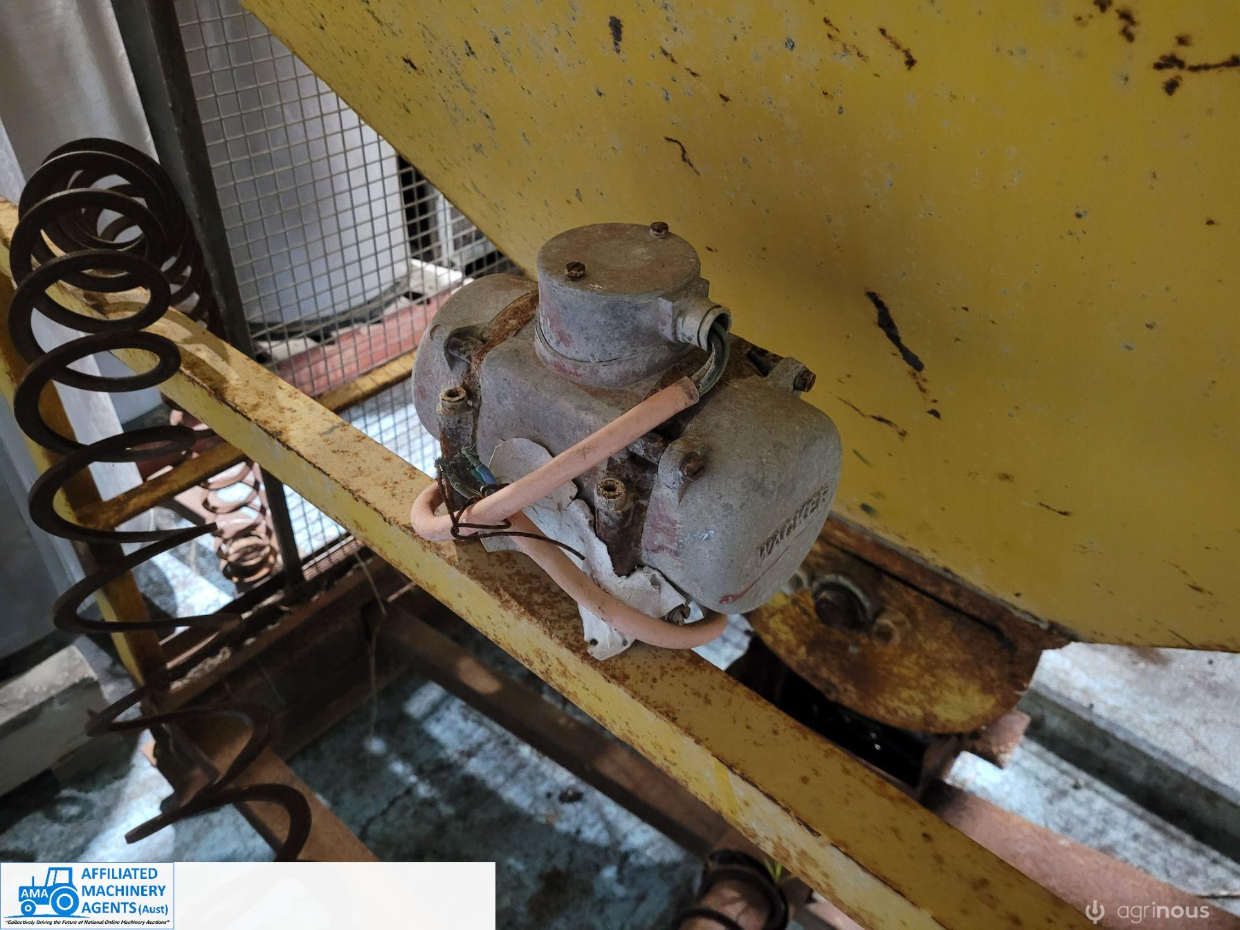 Batching Hopper (Yellow) - photo 8