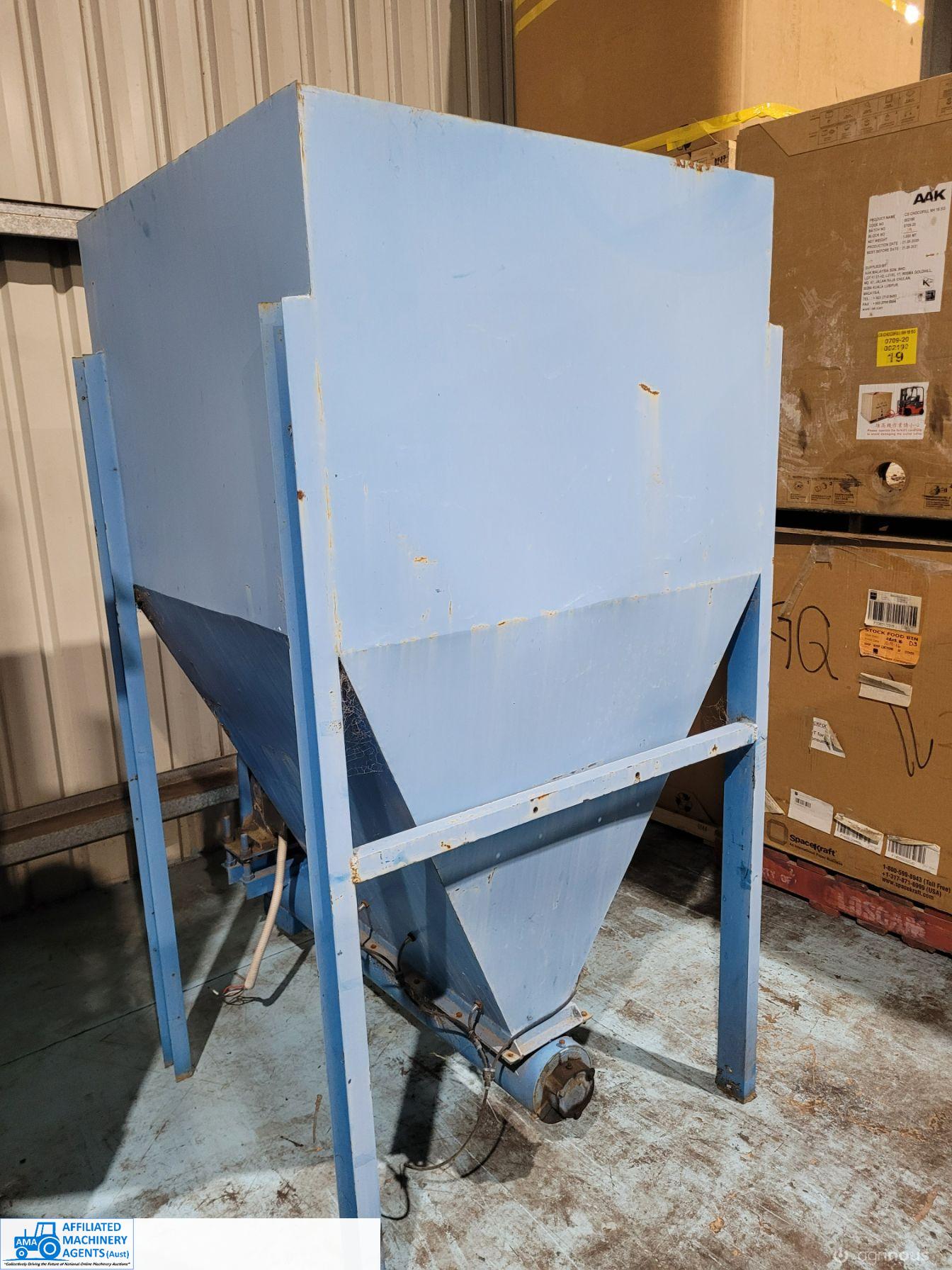 Blue 1/2 ton Hopper - photo 4