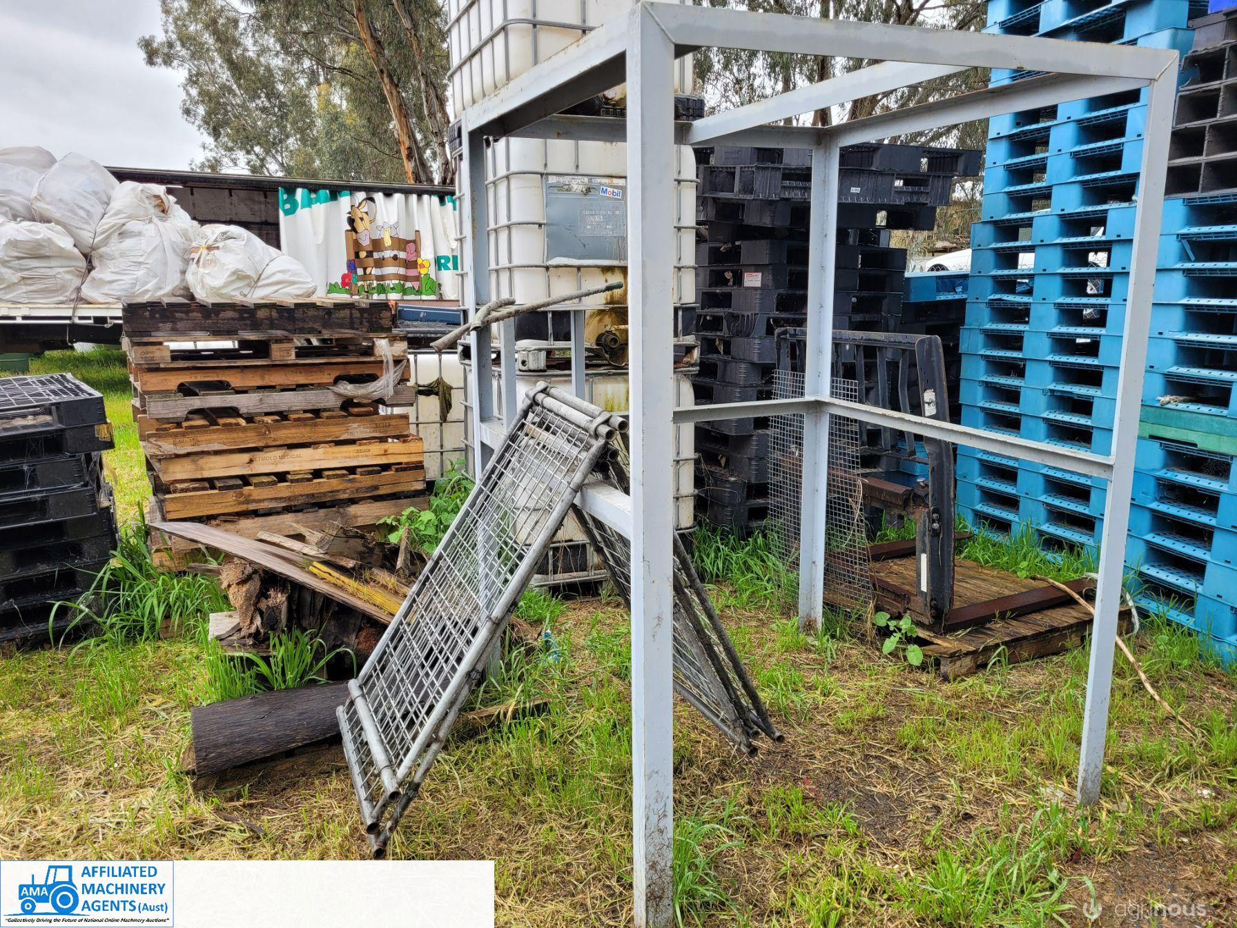 Steel Frame 1.5m x 1.5m x 2.15m - photo 7