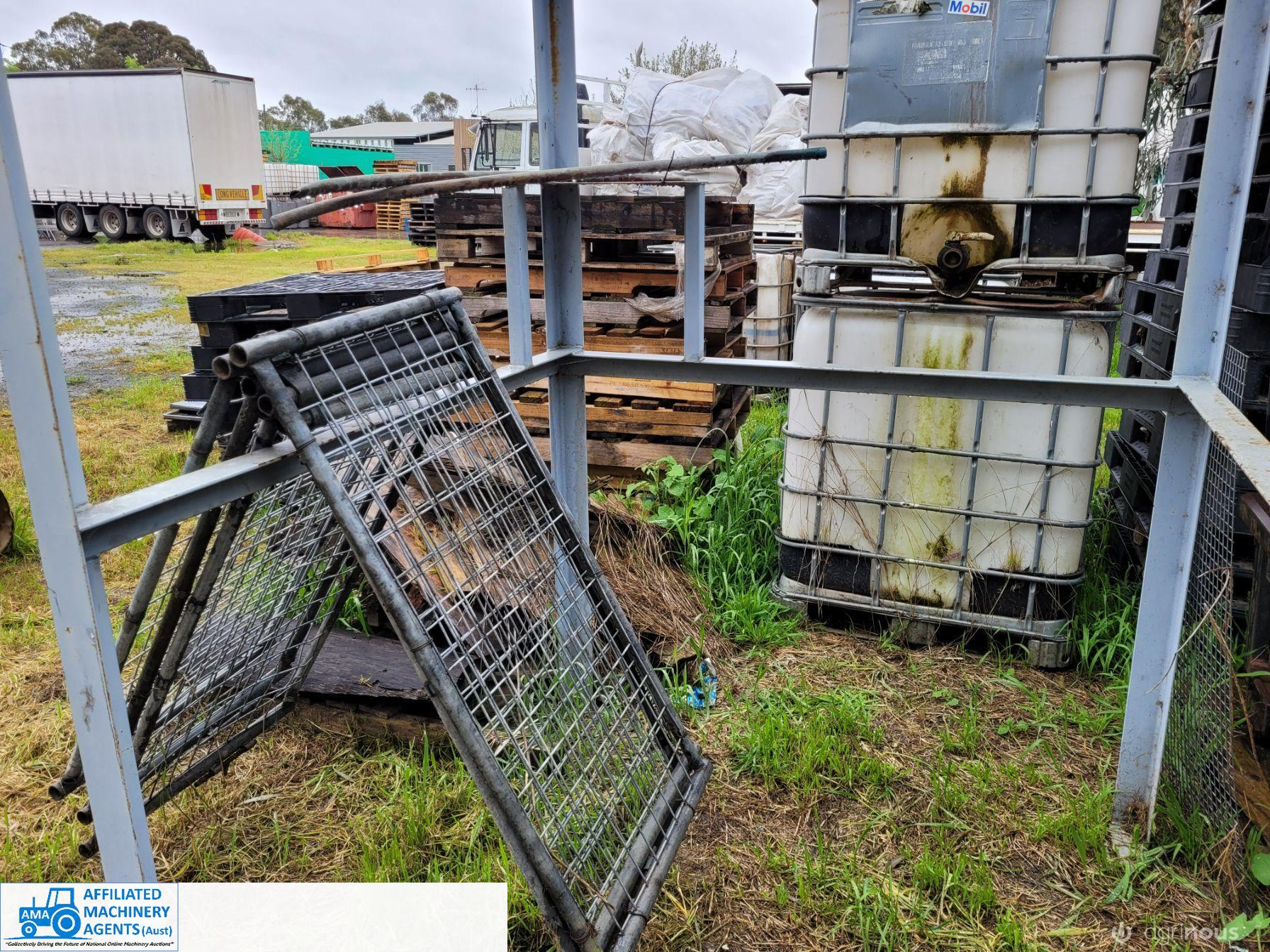 Steel Frame 1.5m x 1.5m x 2.15m - photo 2