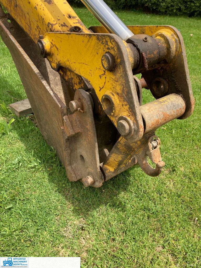 JCB 4x4 - 4 speed shuttle shift - photo 8