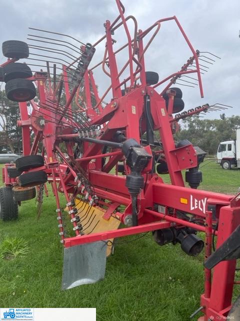 Lely Hay Rake - Hibiscus 1015 Twin Rotary - photo 11