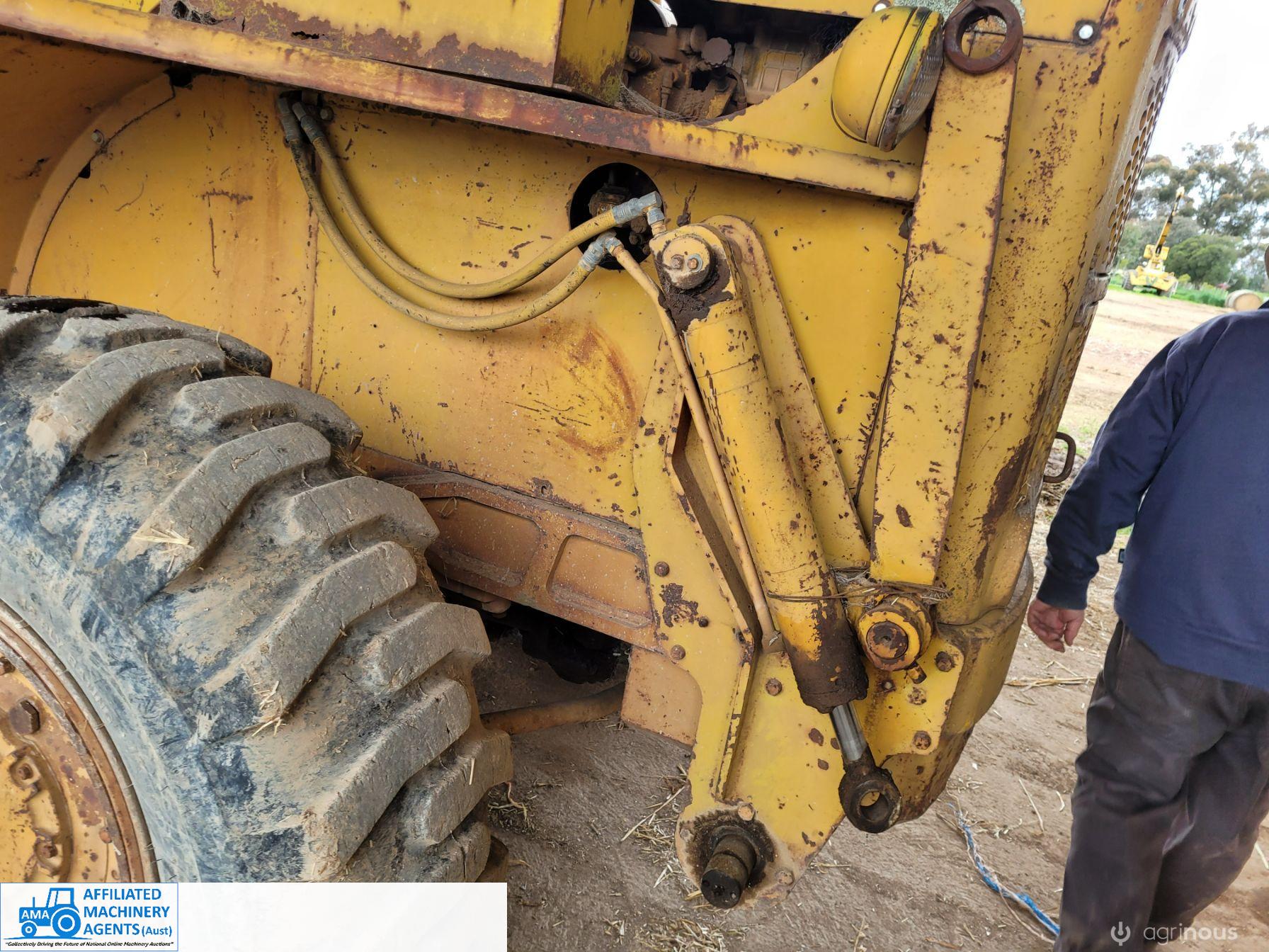 Cat 922 Loader - photo 6