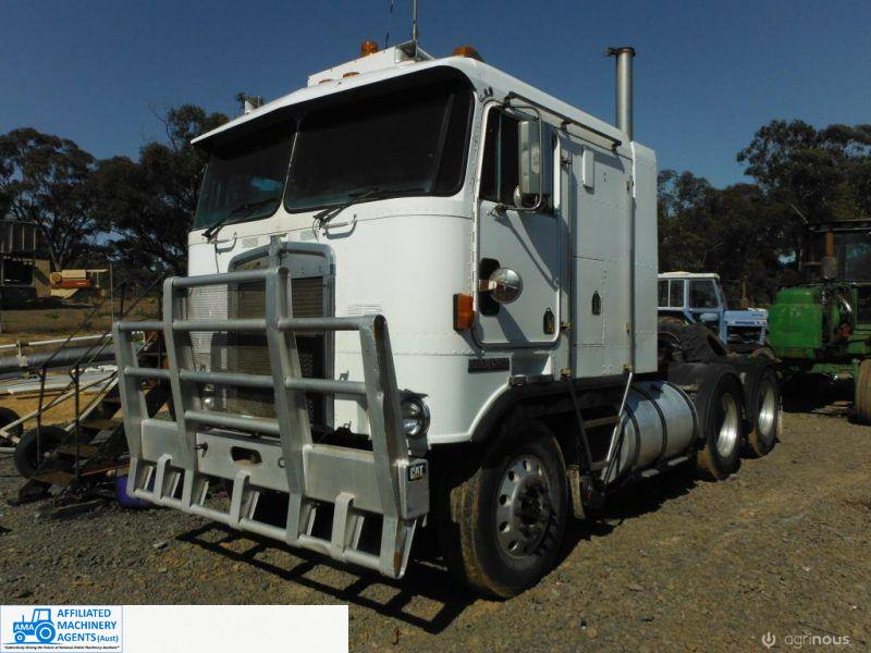 Kenworth K100E - photo 16
