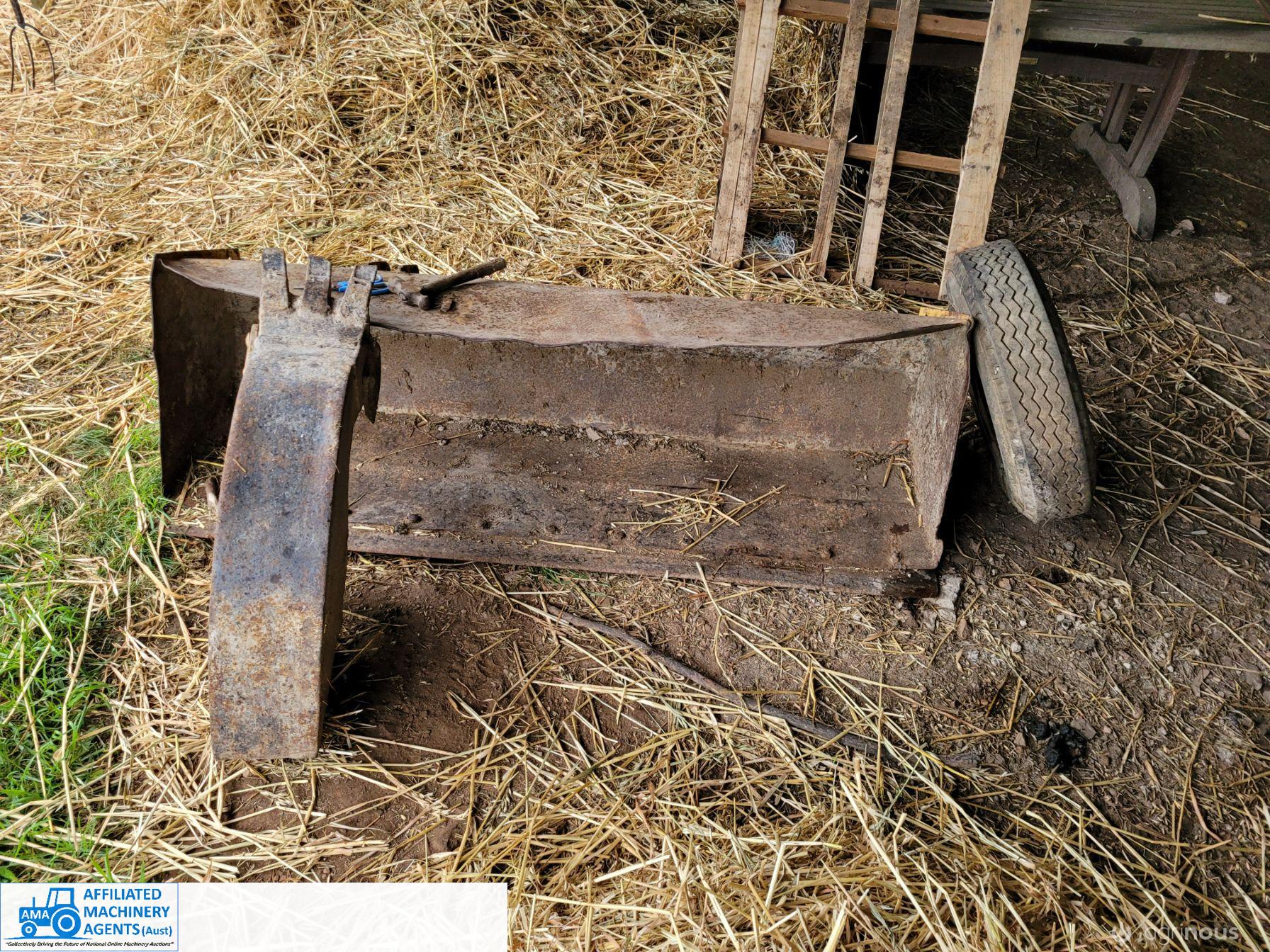 Ford 3000 FEL BackHoe - photo 7
