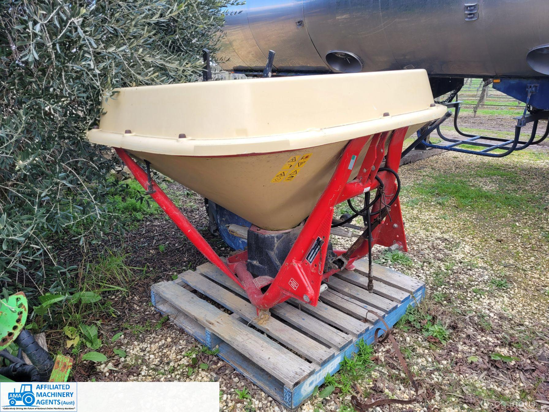 Greenland Fert Spreader - photo 12