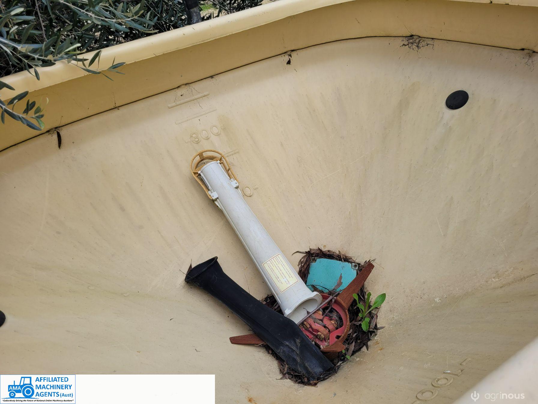 Greenland Fert Spreader - photo 14