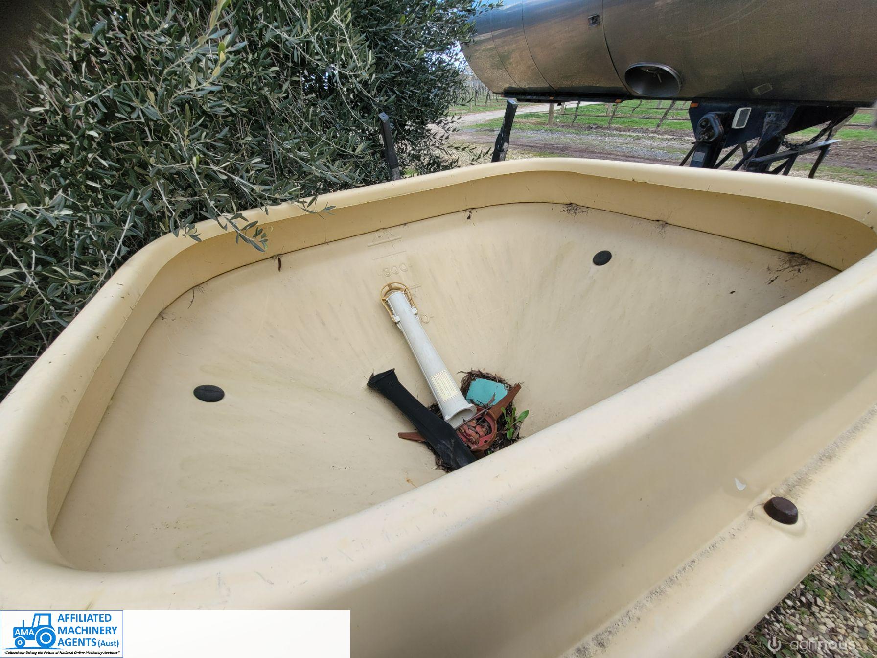 Greenland Fert Spreader - photo 2