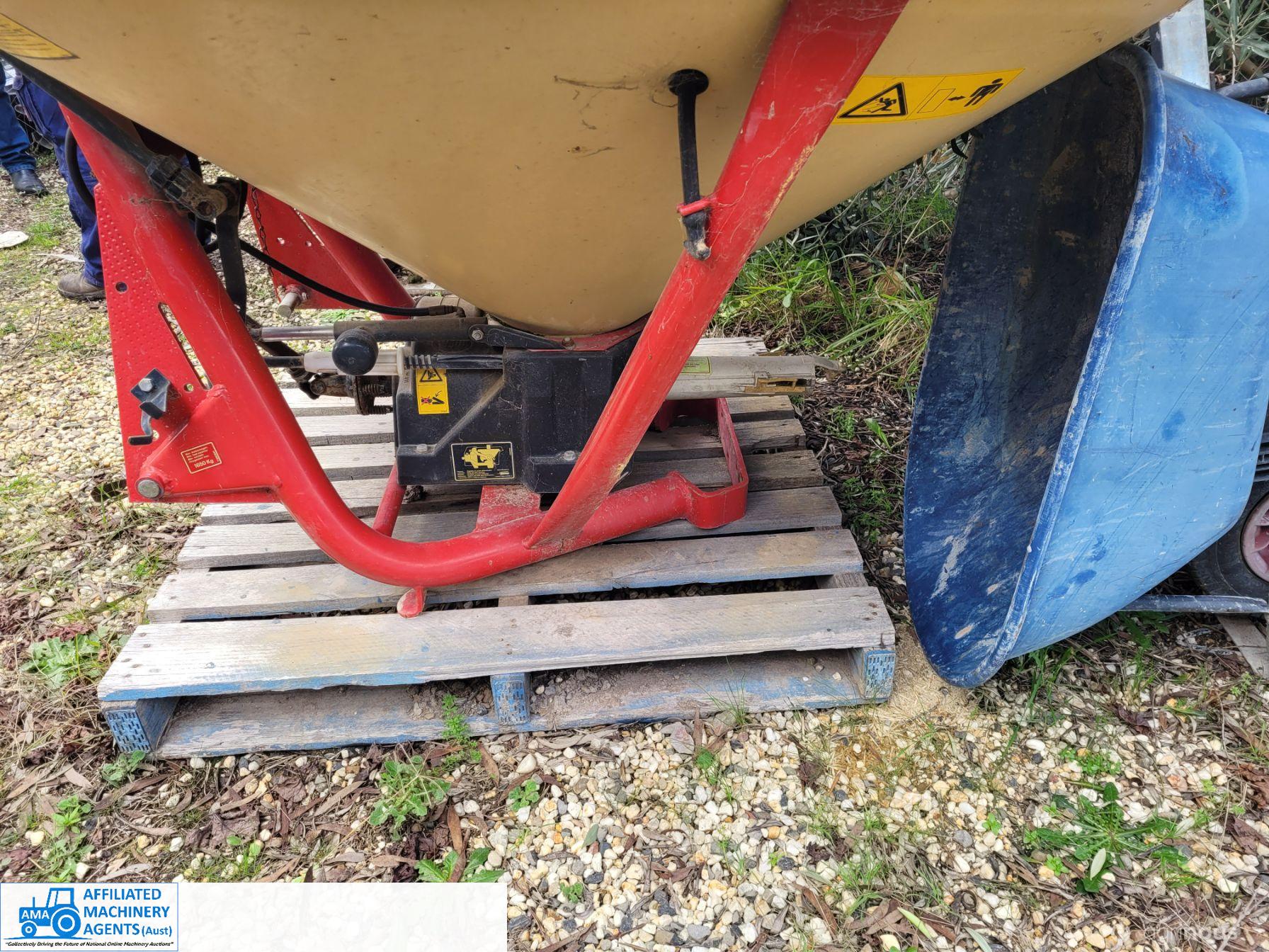 Greenland Fert Spreader - photo 8