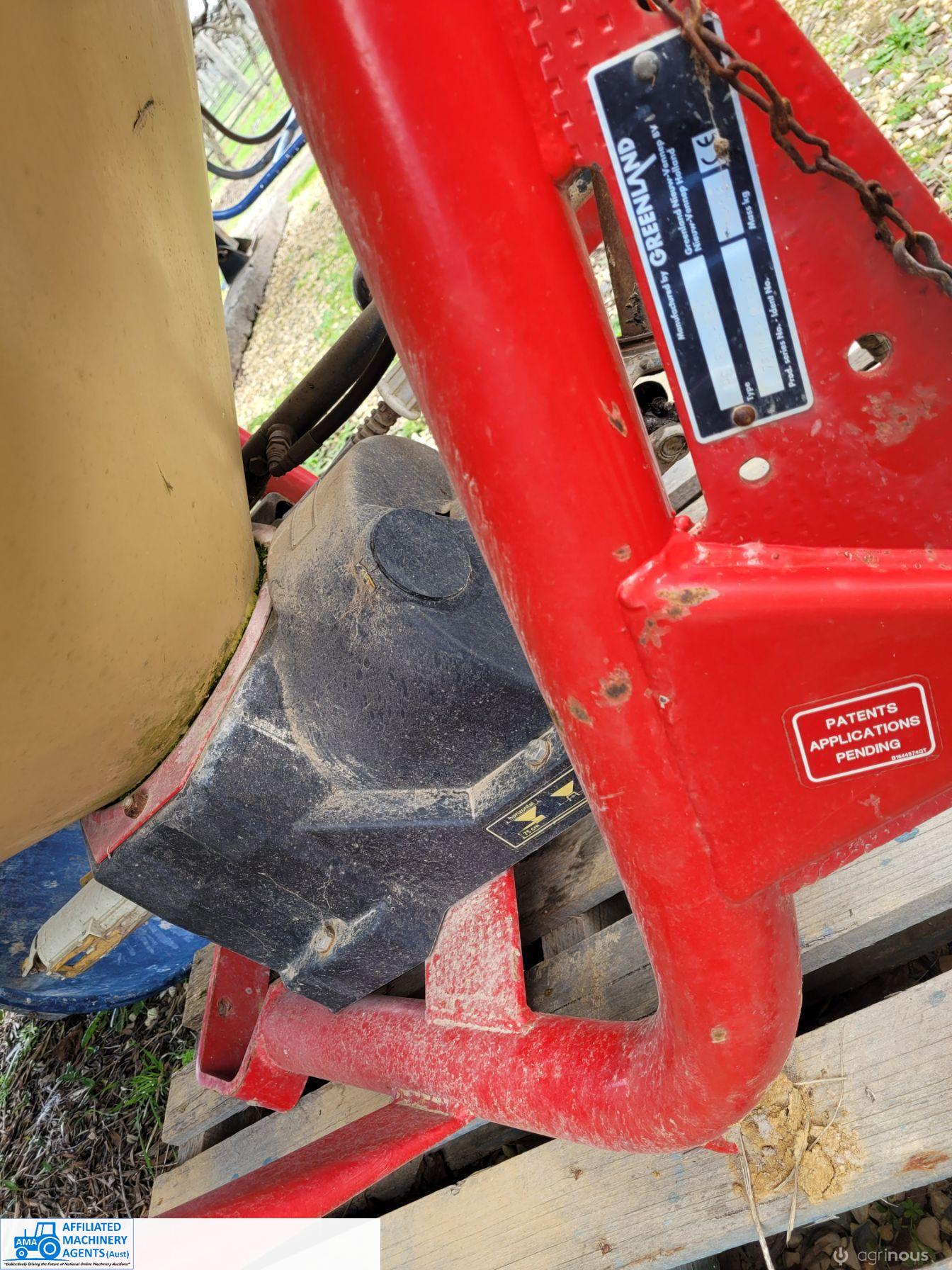 Greenland Fert Spreader - photo 3