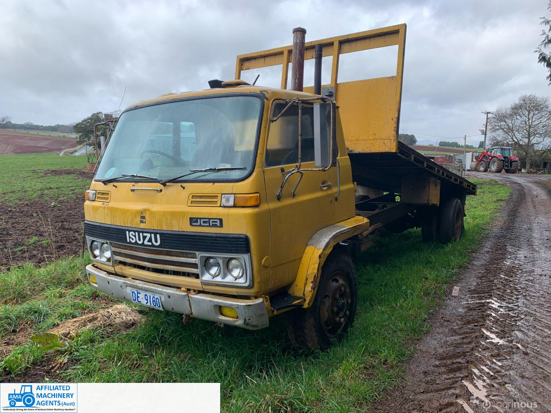 Isuzu Tip Truck - photo 6